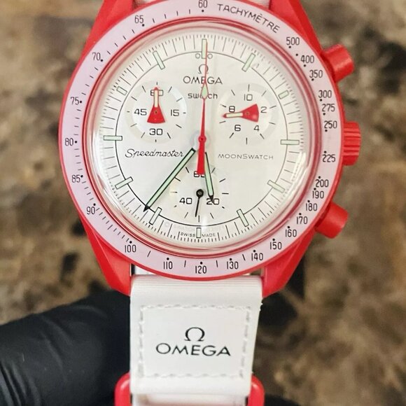 Authentic OMEGA X SWATCH Bioceramic MoonSwatch Mission to Mars SO33R100 Full Set - Picture 9 of 12